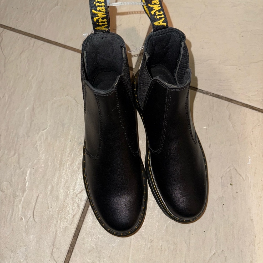 Dr. Martens Black Leather Boots unisex NWOT